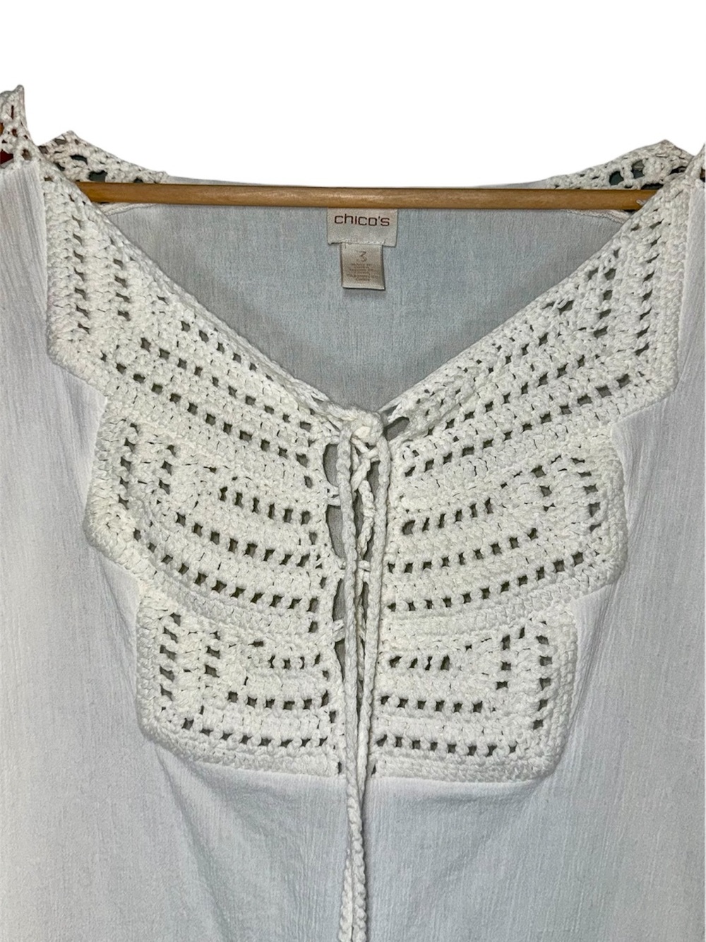 Chico’s Crochet Blouse Size 3 Women’s Peasant Top 1X (16/18) Tassel Ties Boho